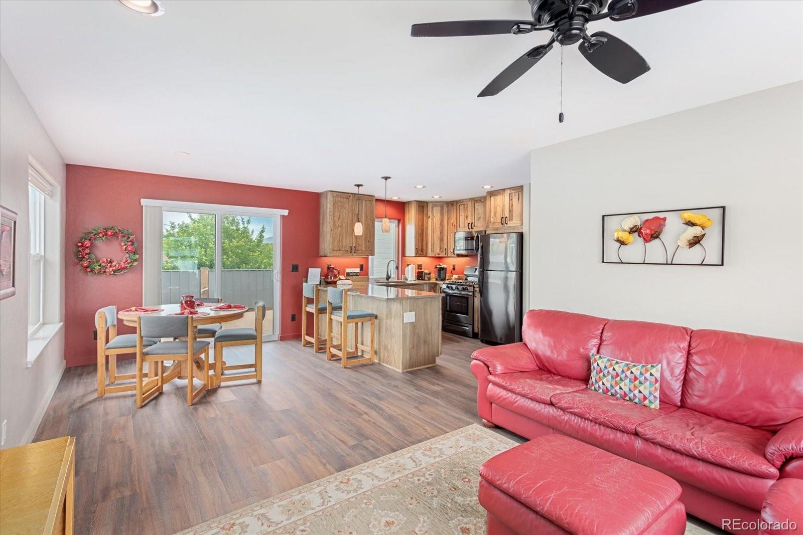539 W 2nd Street