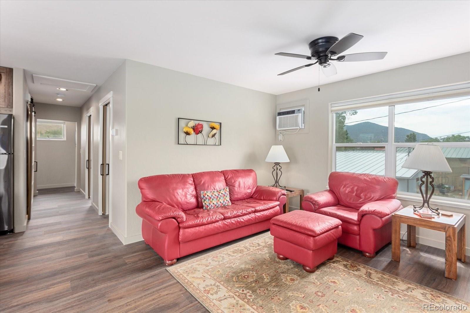 539 W 2nd Street
