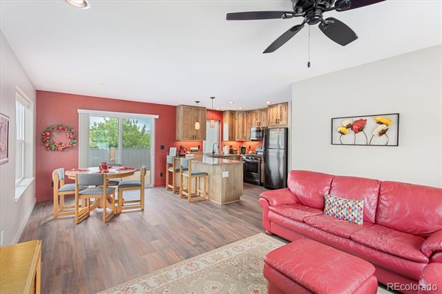 539 W 2nd Street