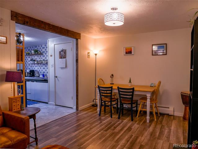 541 W 7th Street