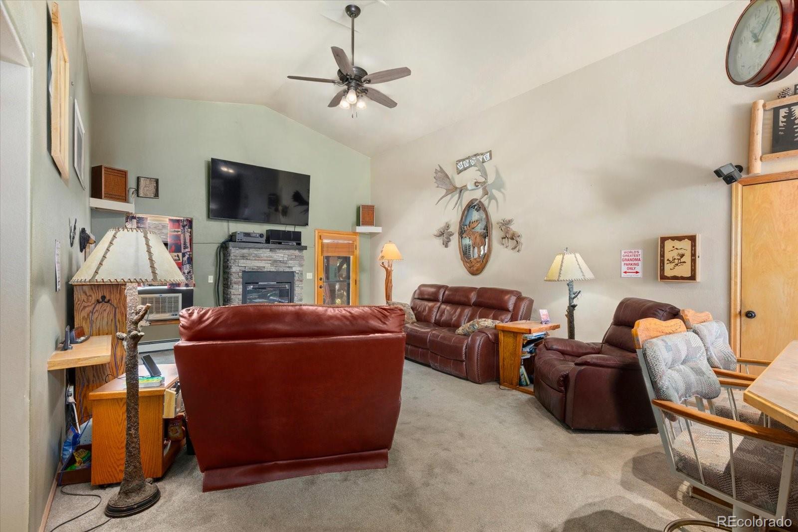 34 Rex Circle