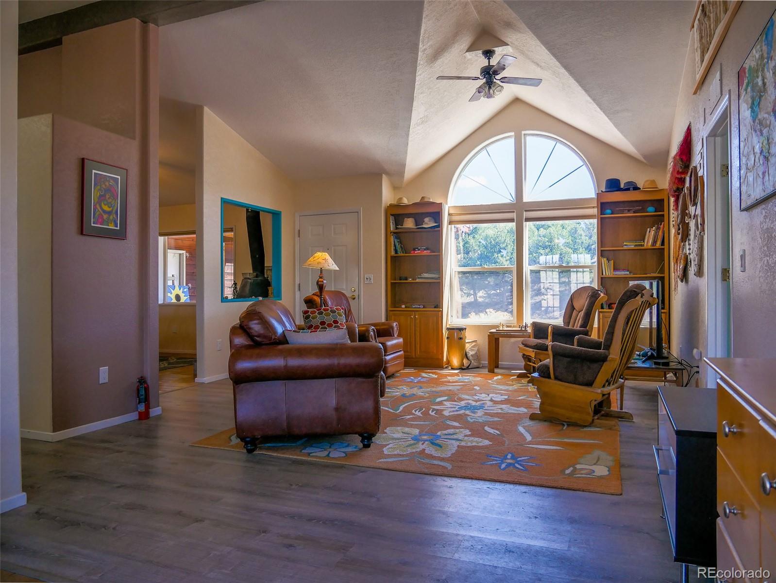 16103 US Highway 285