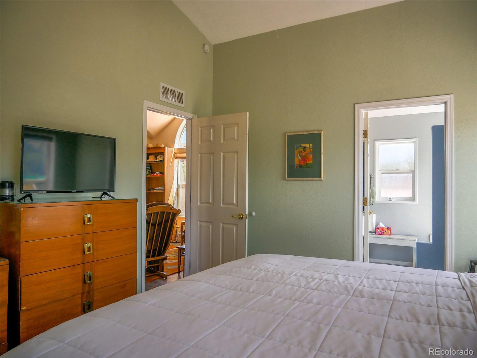 16103 US Highway 285