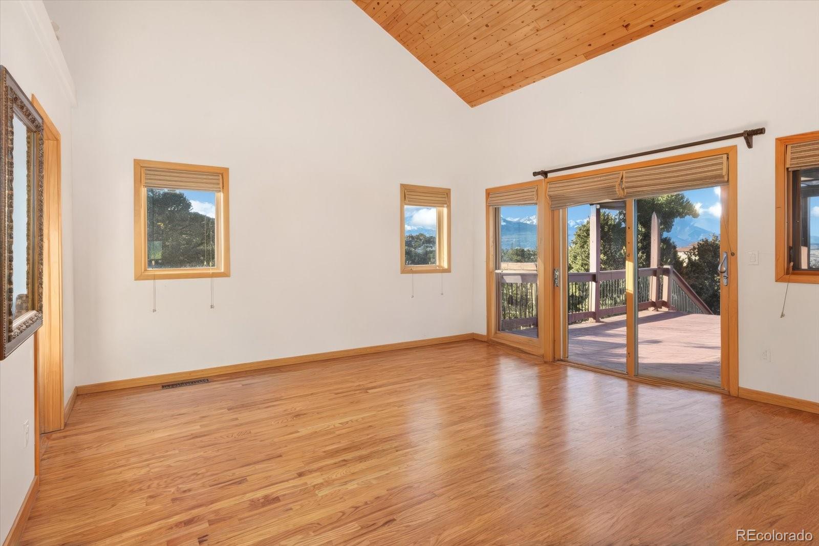 6011 Archery Circle