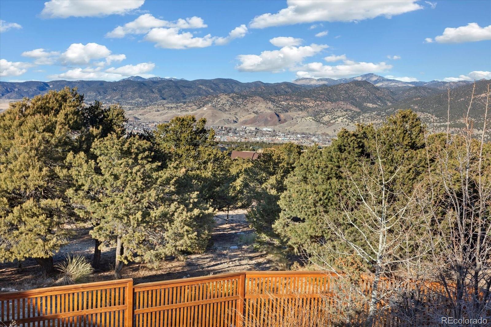 6011 Archery Circle