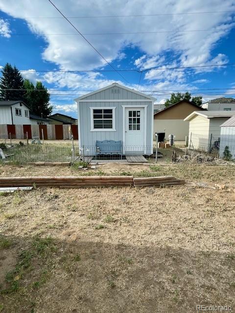 732 Nicholls Avenue