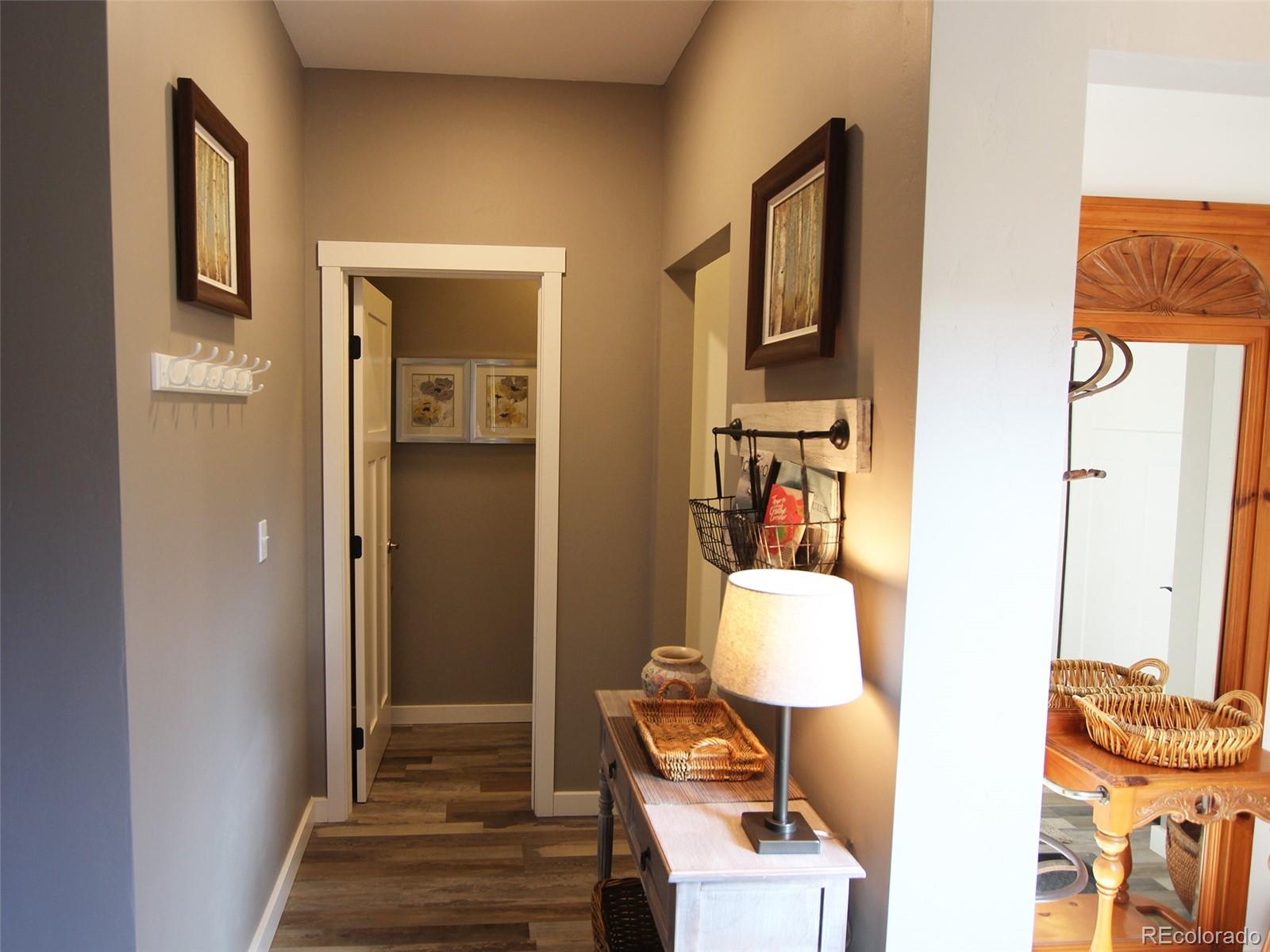 219 Summitview Lane Lane