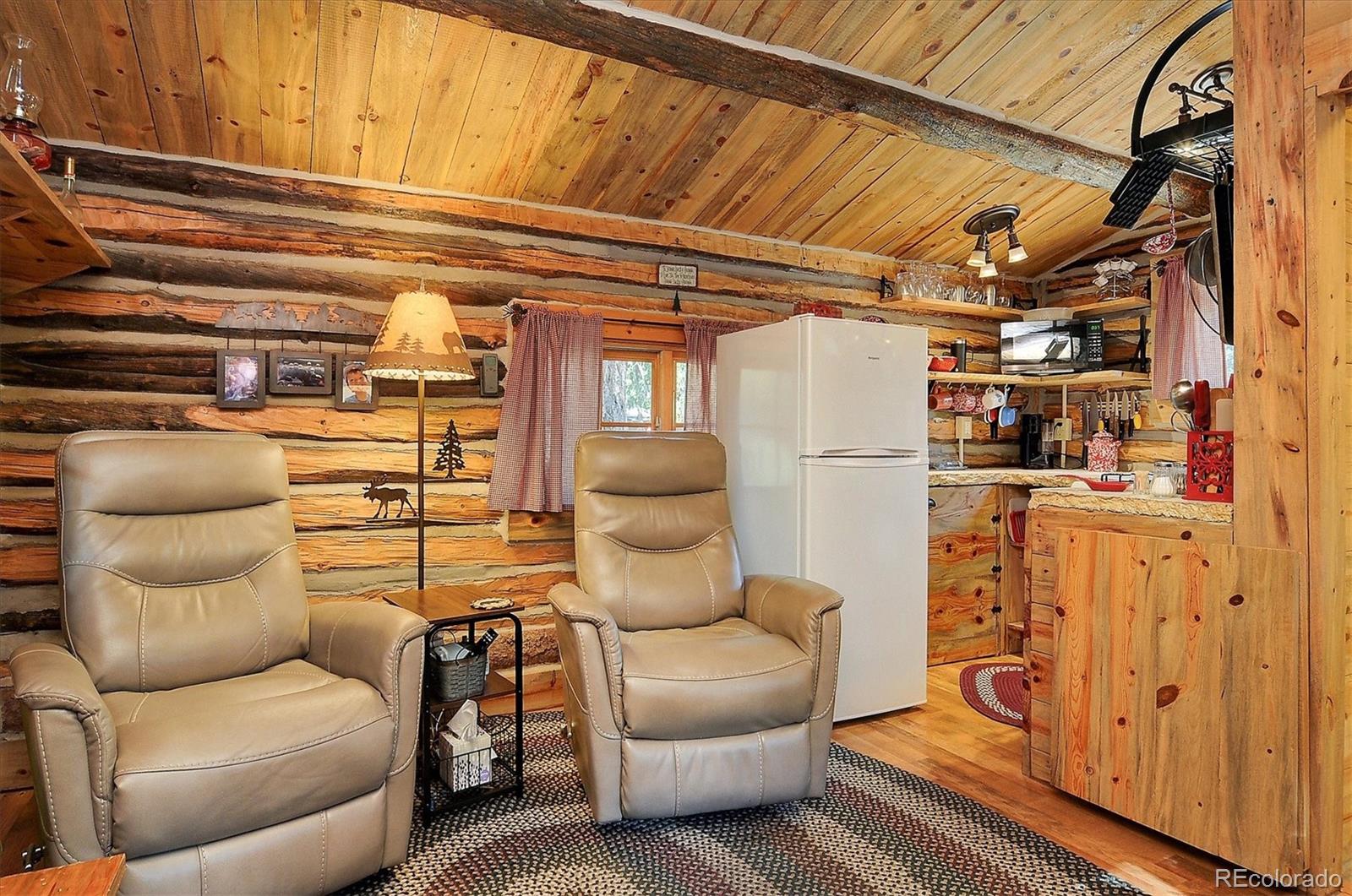 226 S San Juan Avenue Unit: 6 and 7