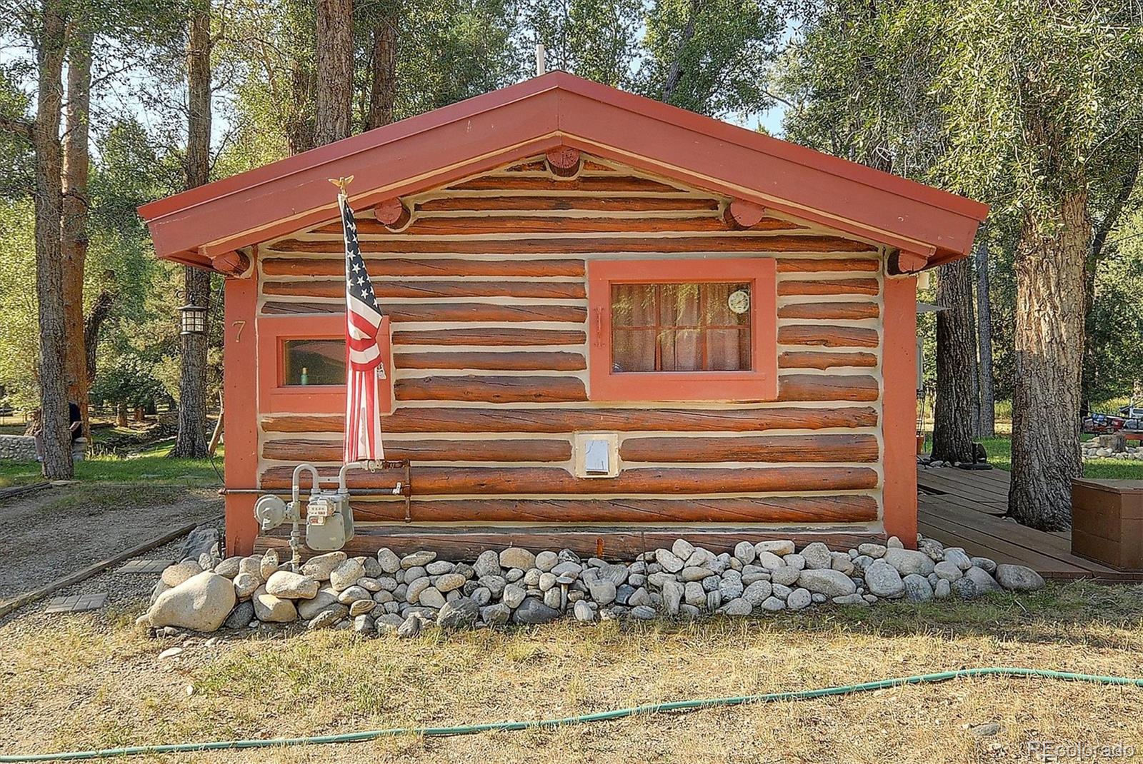 226 S San Juan Avenue Unit: 6 and 7