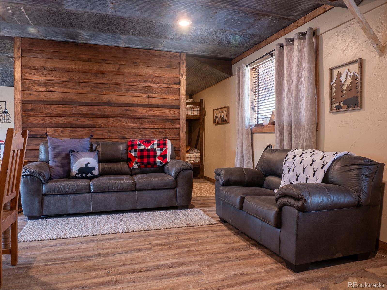 54 Oak Drive