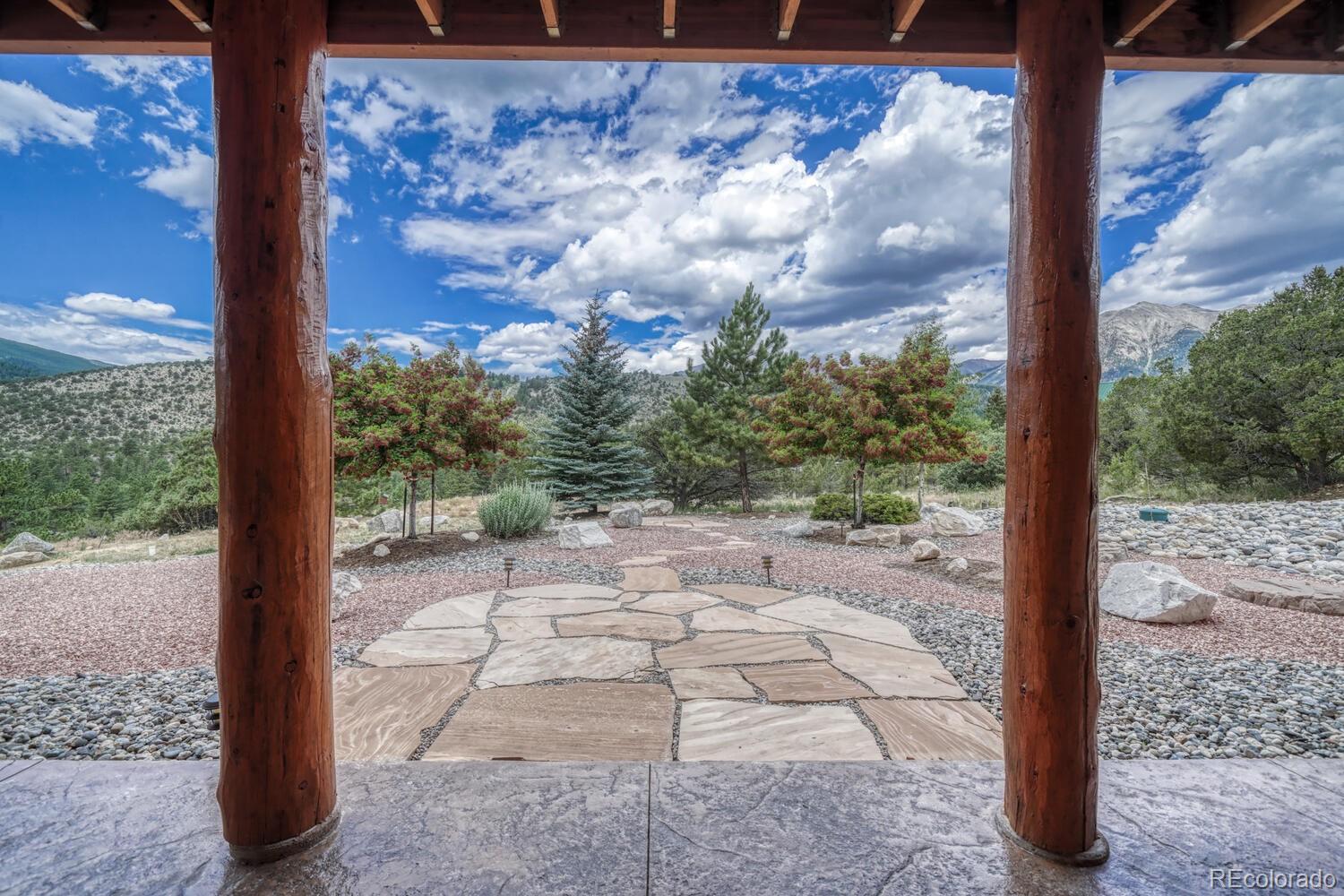 8966 Hanging Tree Drive