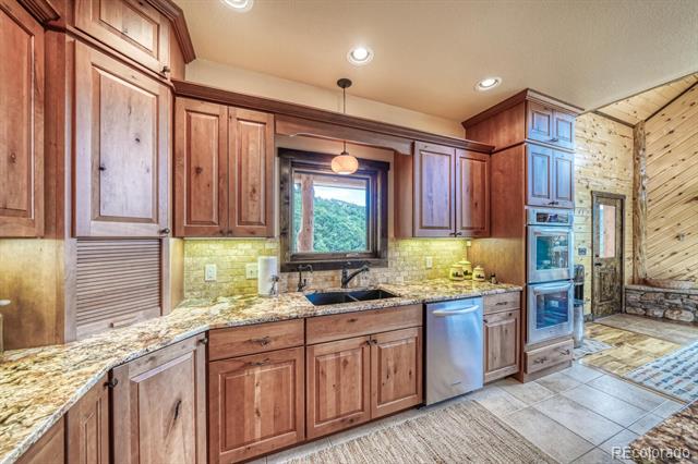 8966 Hanging Tree Drive