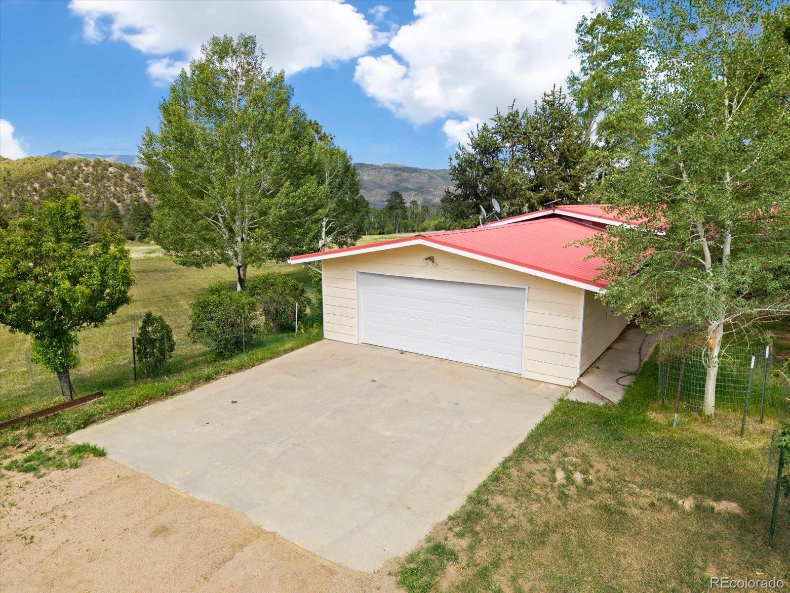 3285 County Road 47