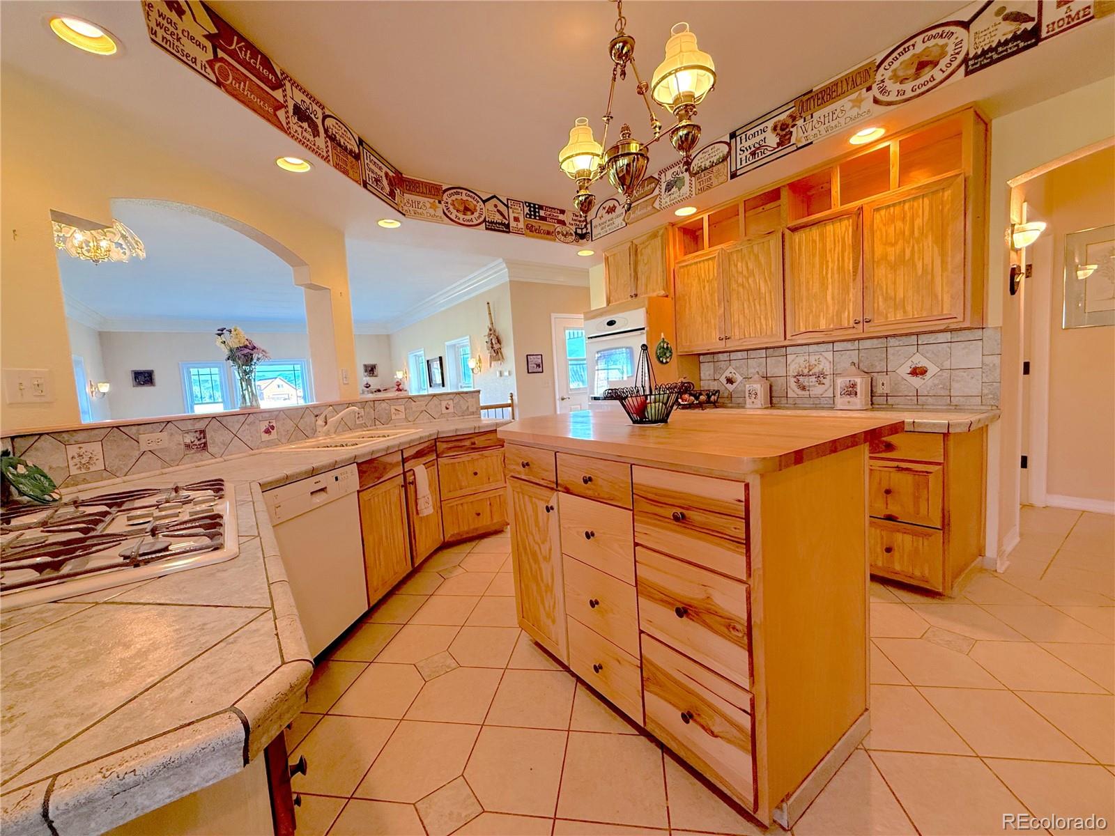 242 E Blarney Stone Road