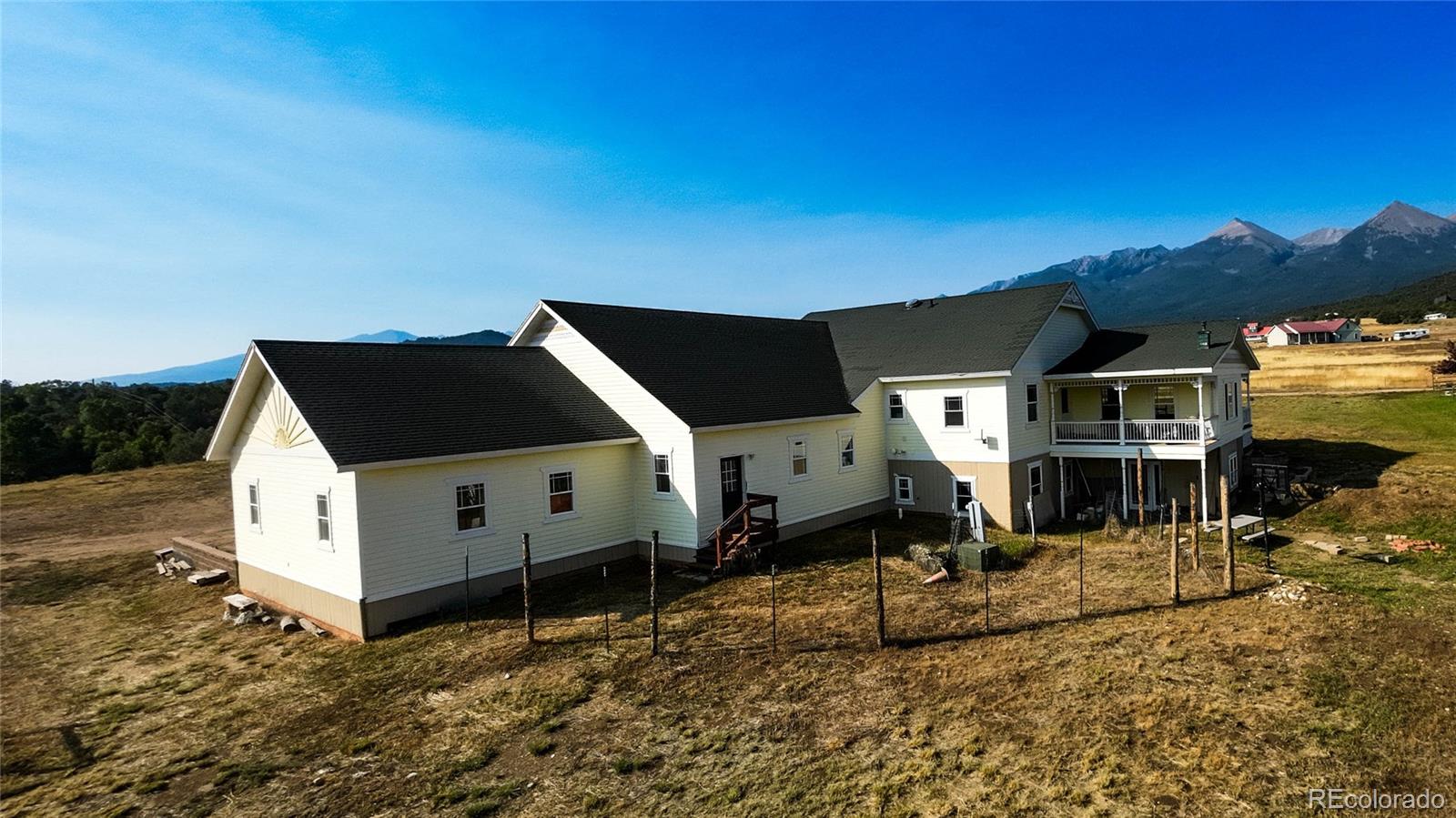 242 E Blarney Stone Road