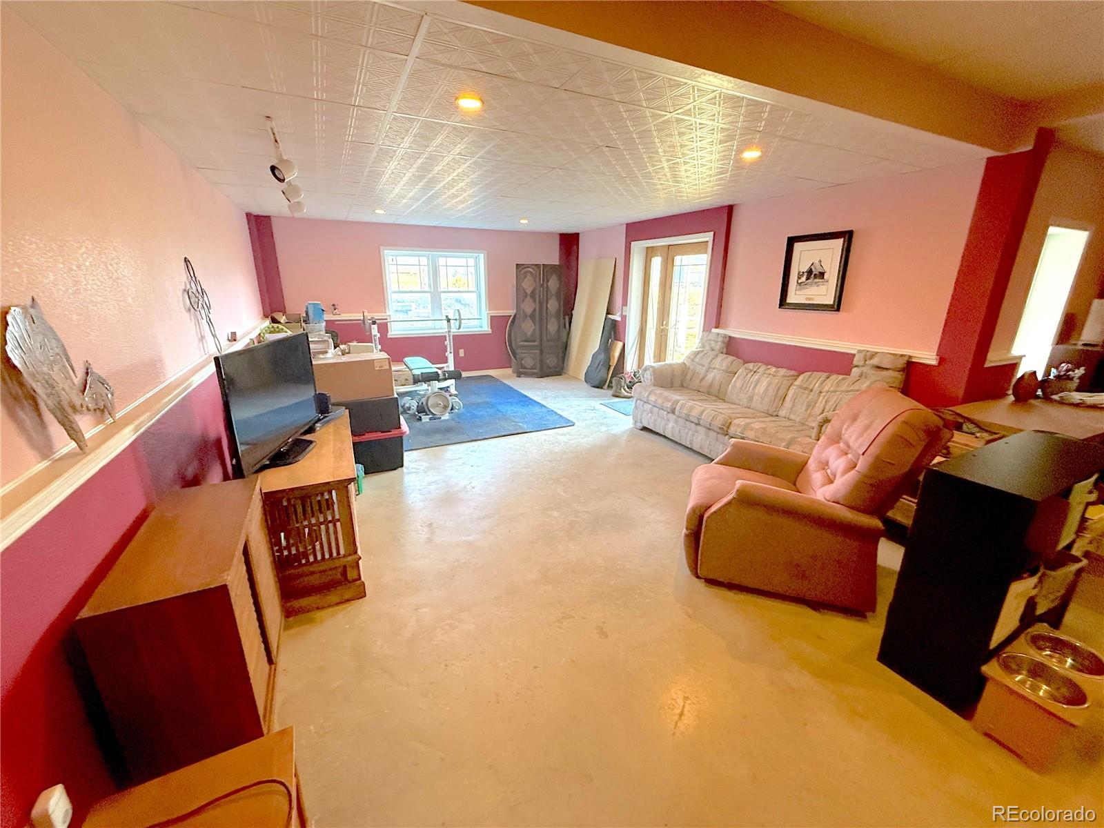 242 E Blarney Stone Road