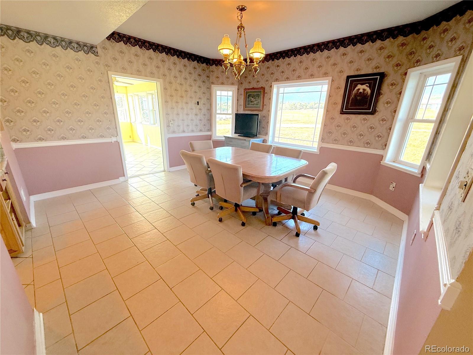 242 E Blarney Stone Road