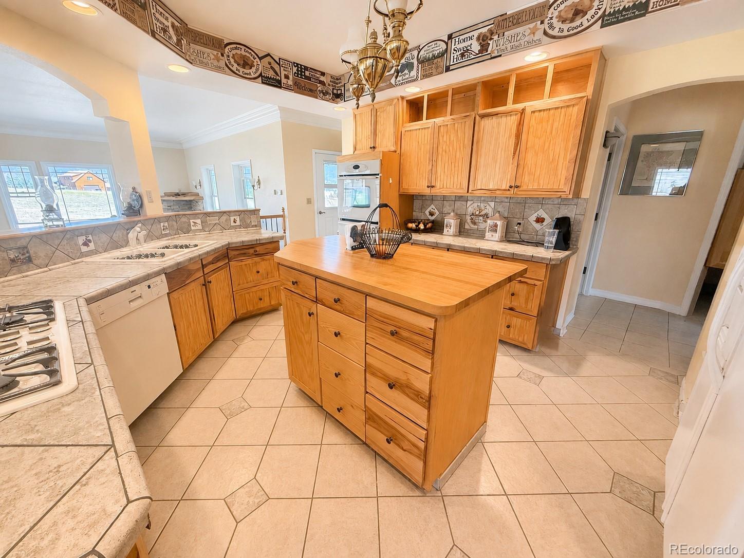 242 E Blarney Stone Road