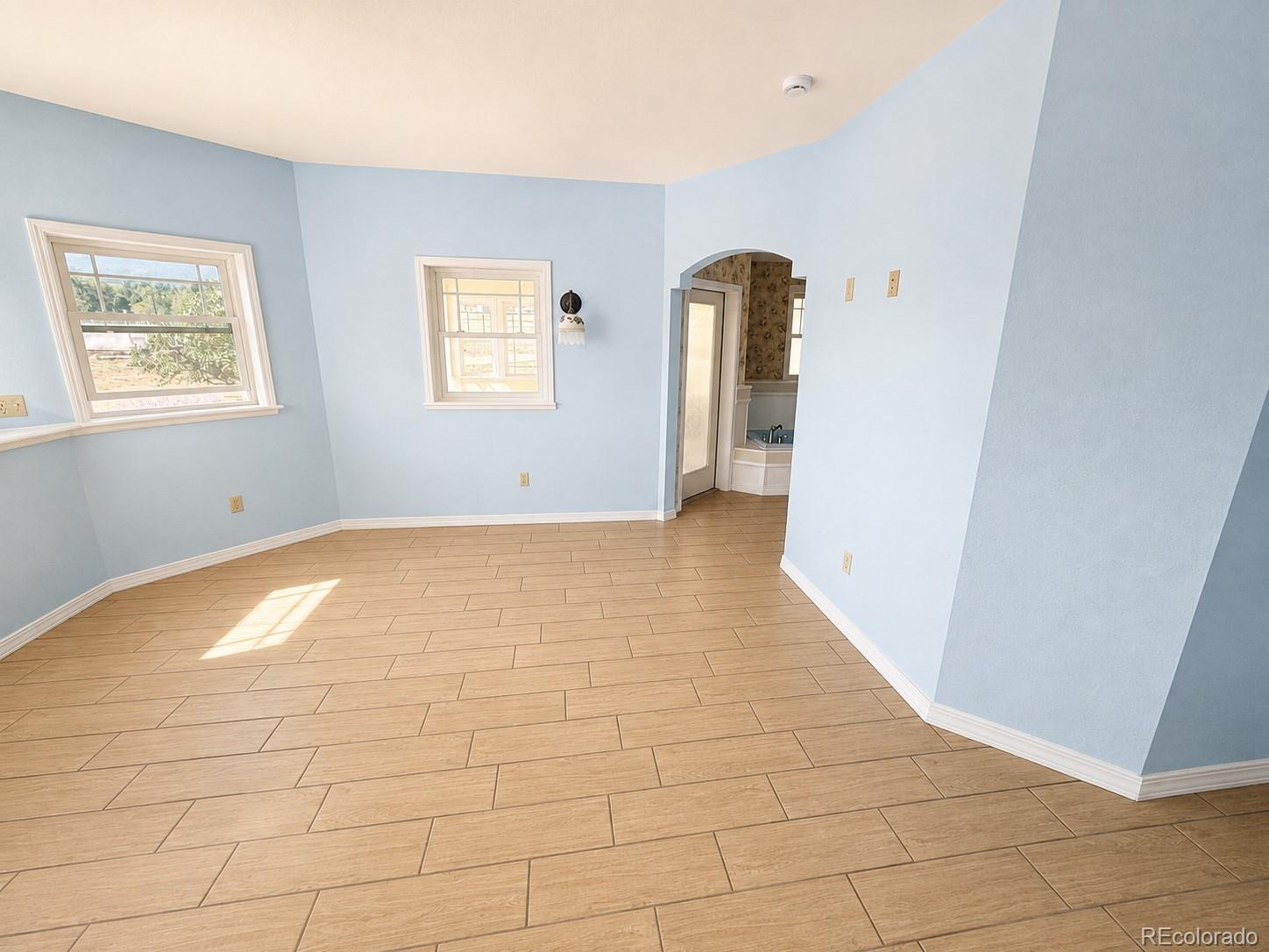 242 E Blarney Stone Road