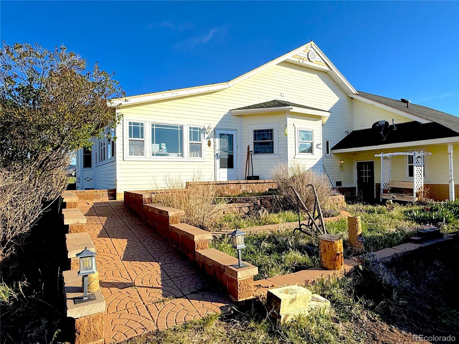 242 E Blarney Stone Road