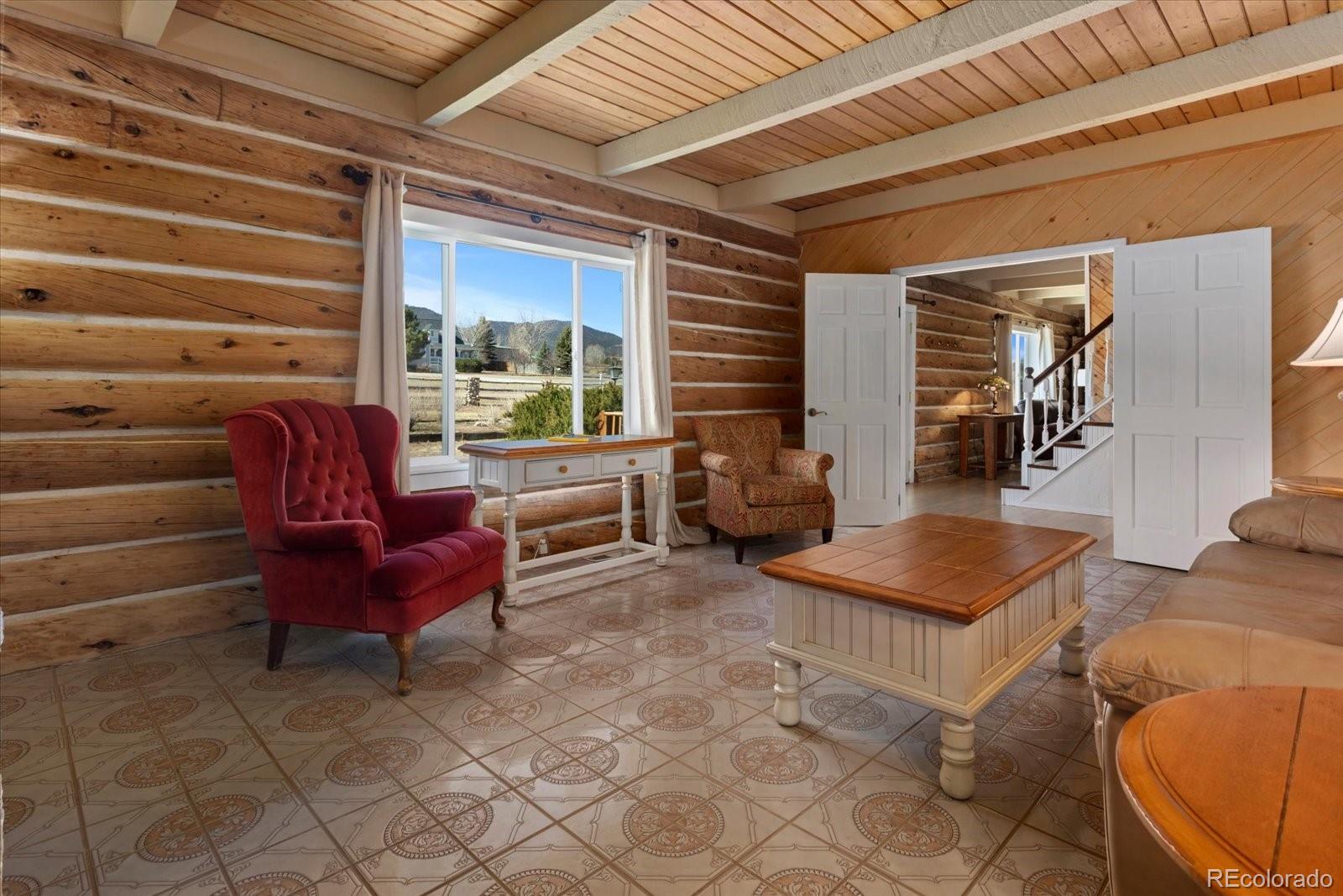 716 W Blarney Stone Road