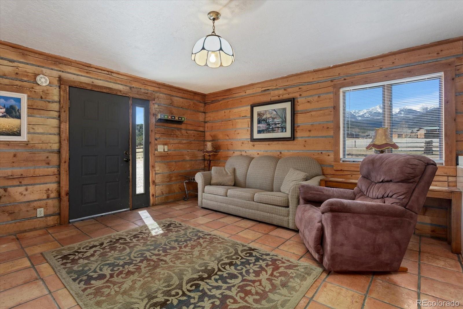 716 W Blarney Stone Road