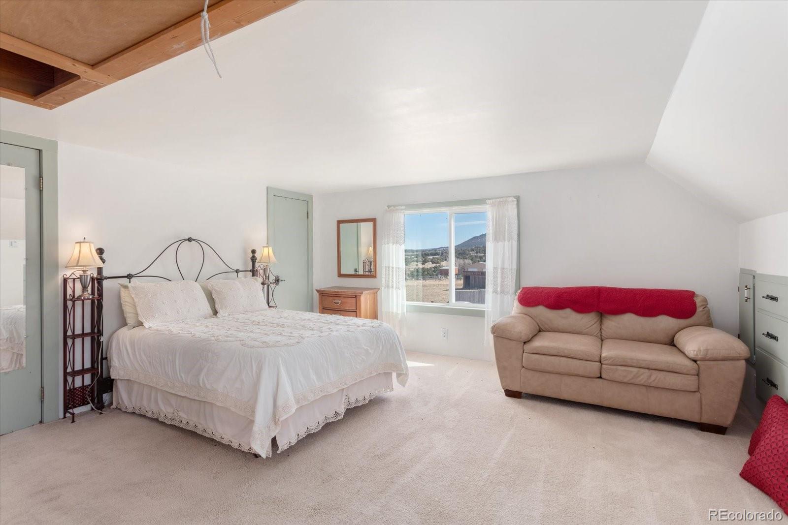 716 W Blarney Stone Road