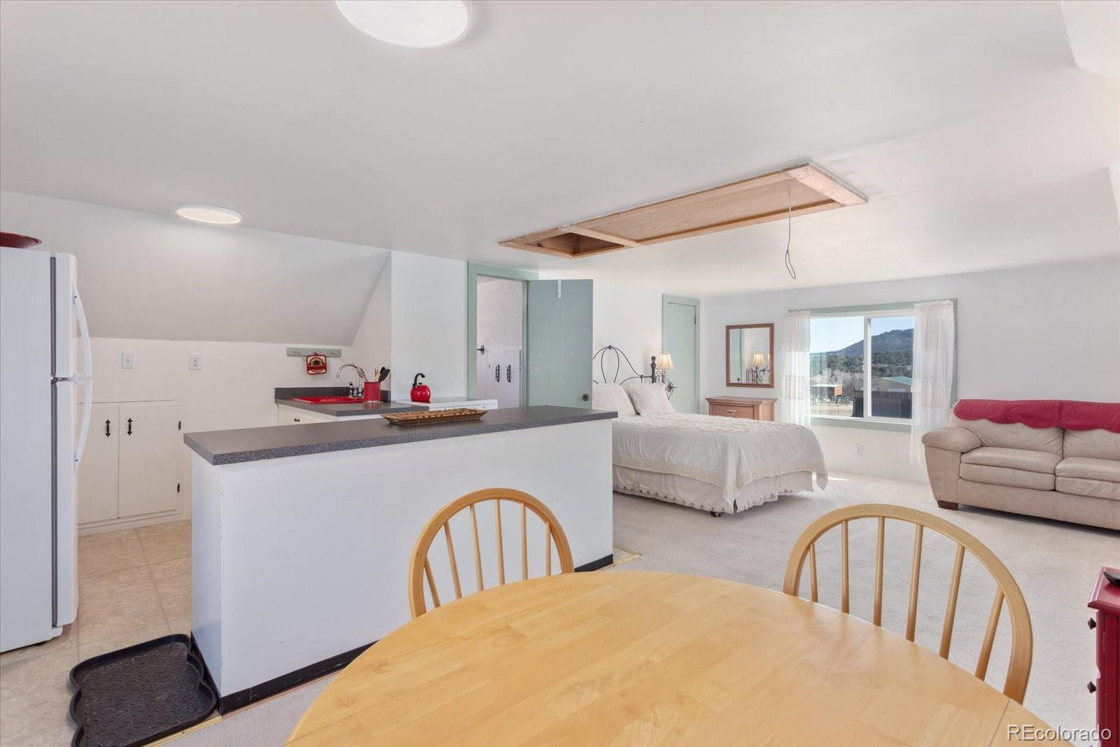 716 W Blarney Stone Road