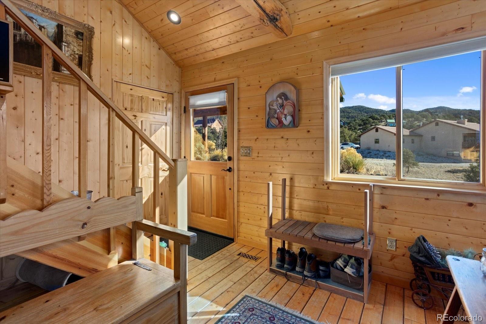 10153 E Cherokee Drive