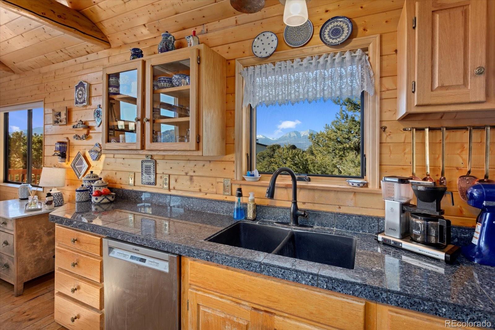 10153 E Cherokee Drive