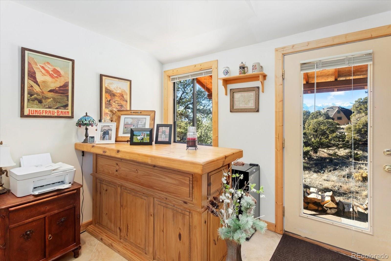 10153 E Cherokee Drive