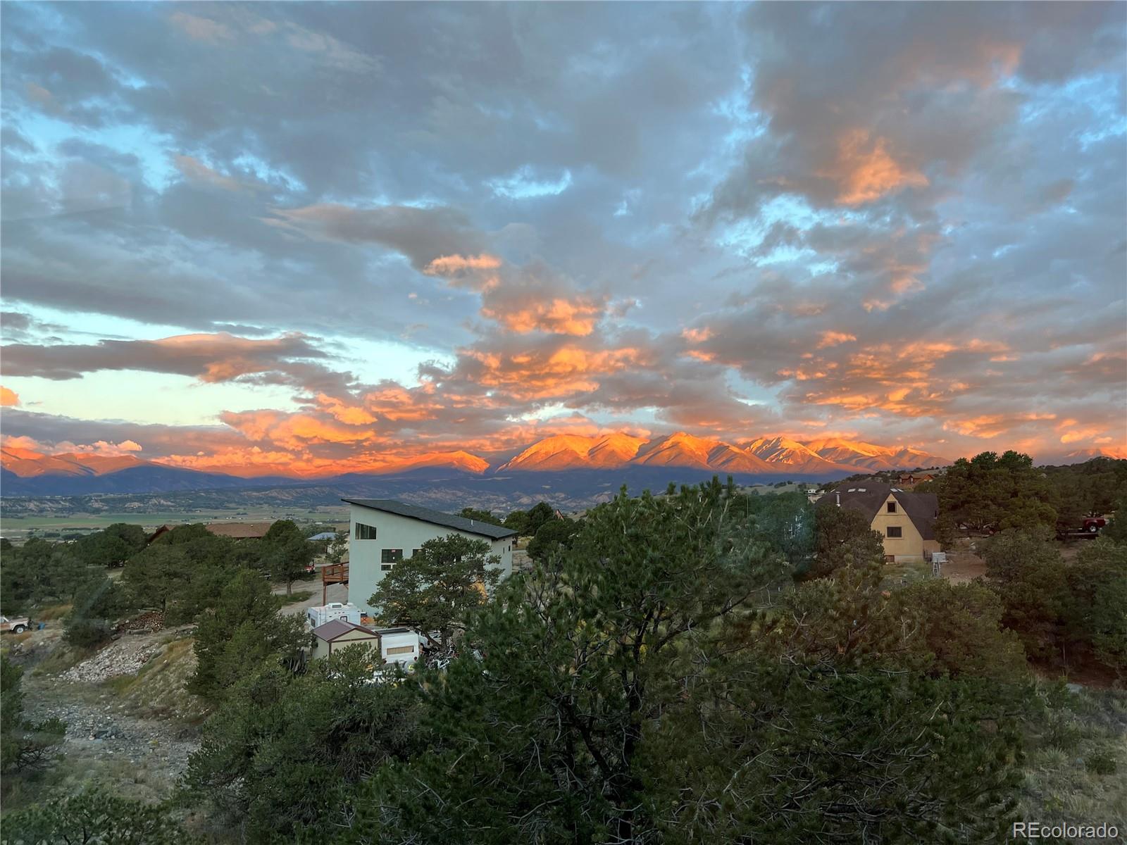 10153 E Cherokee Drive