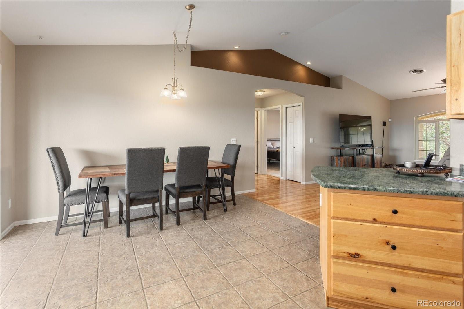 6013 Archery Circle