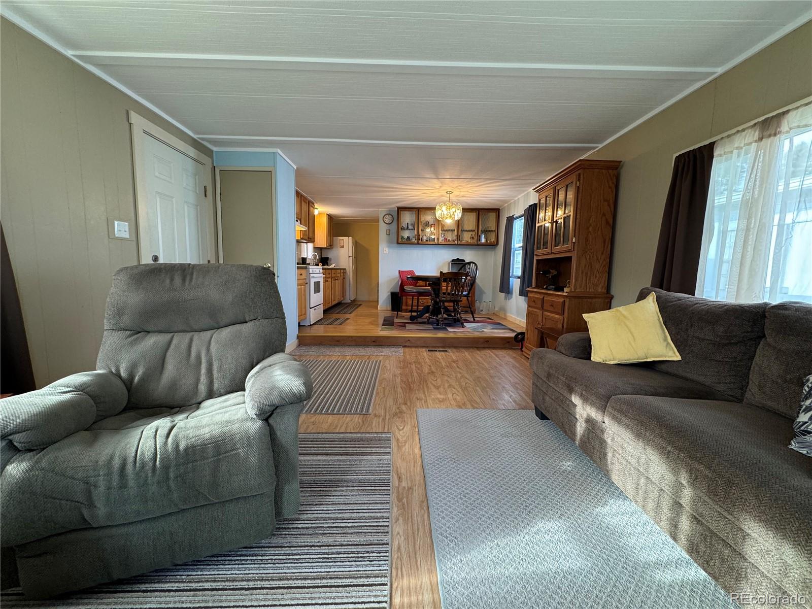 910 J Street Unit: F2