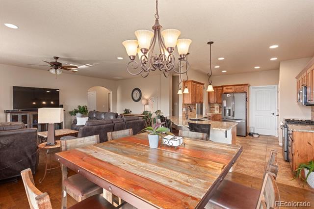210 Cottonwood Circle