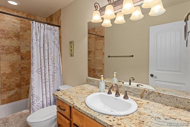 210 Cottonwood Circle
