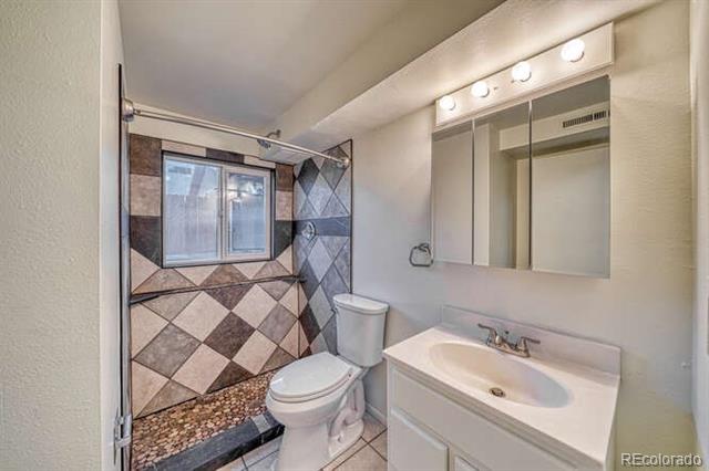 501 Walnut Street