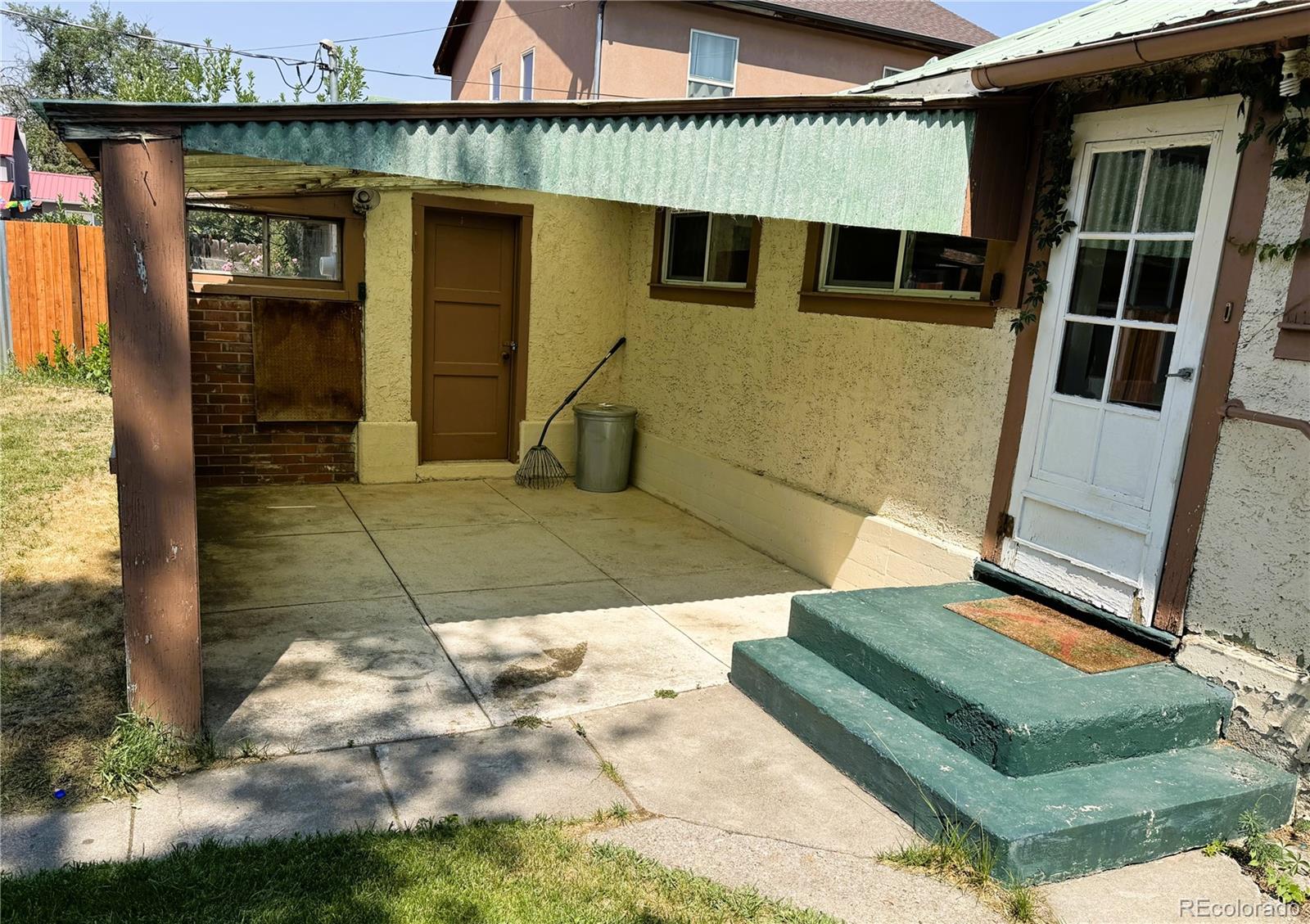 419 Wood Avenue