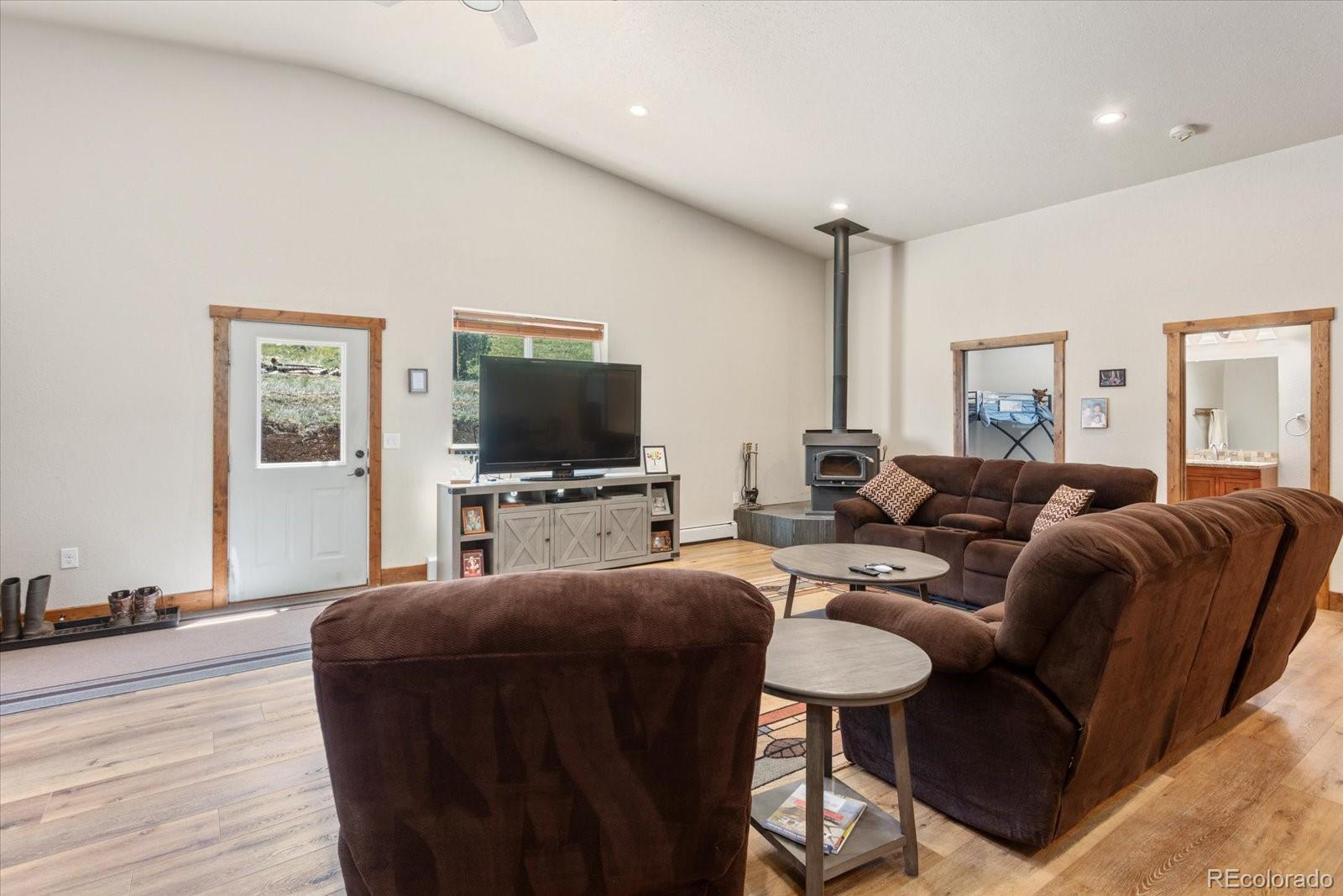 45835 Highway 285
