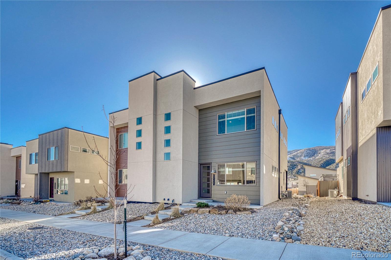 1117 Agate Lane