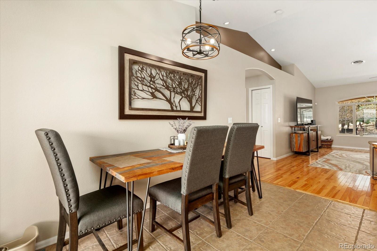 6013 Archery Circle