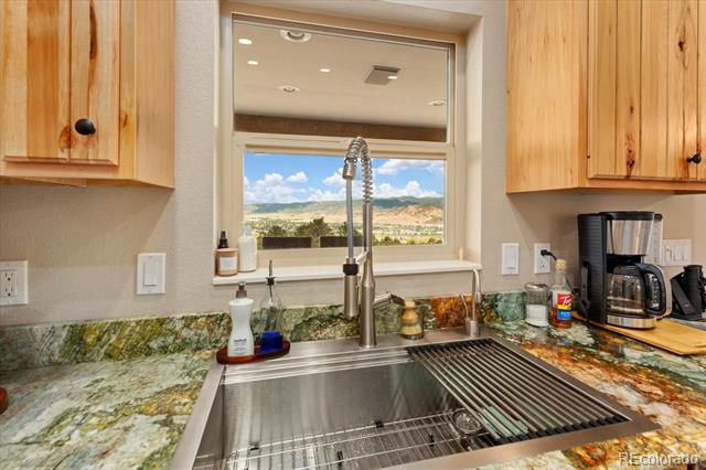 6013 Archery Circle