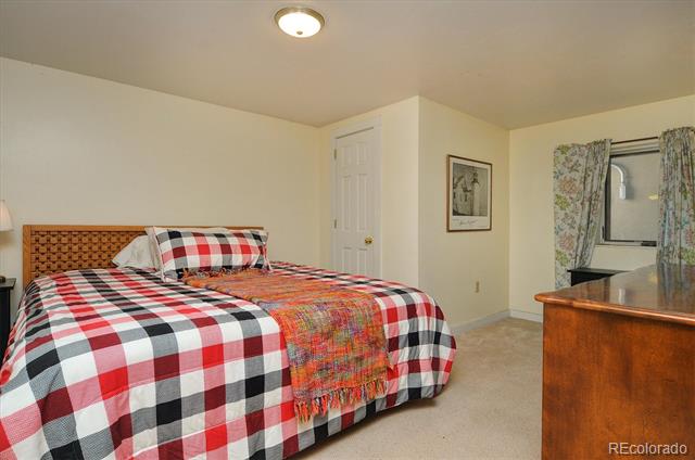 225 F Street Unit: B