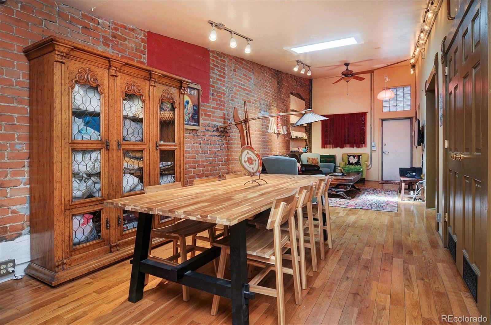225 F Street Unit: B