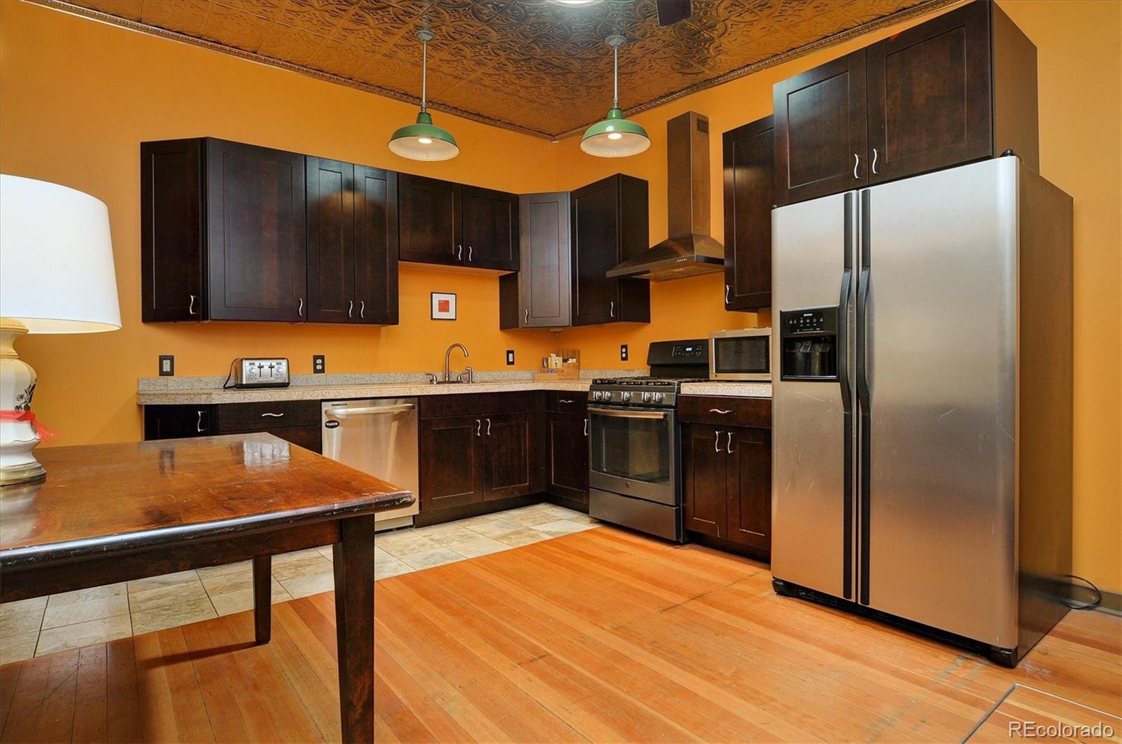 225 F Street Unit: B