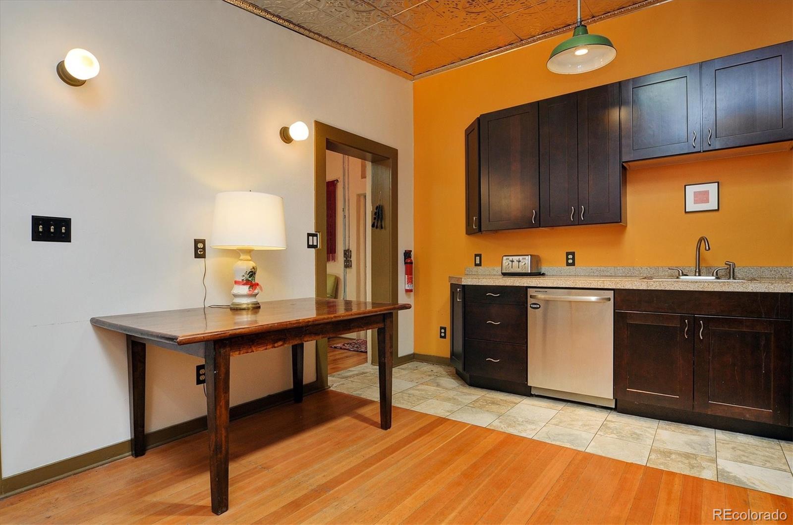 225 F Street Unit: B