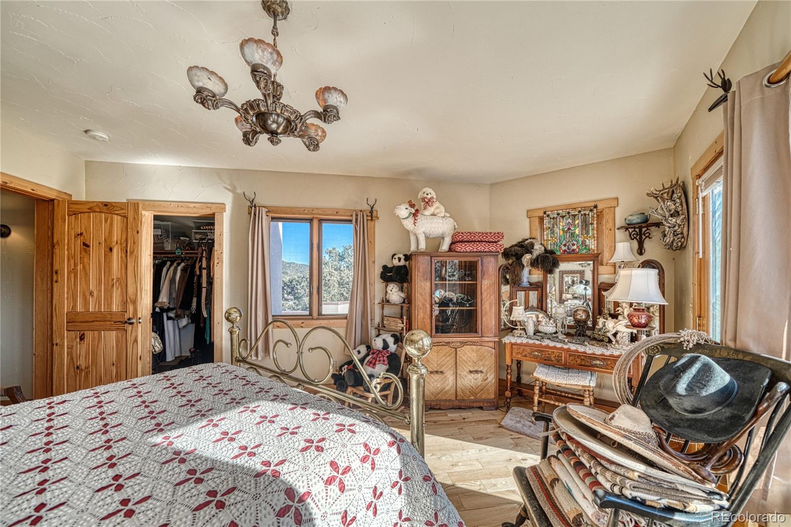 15573 County Road 260