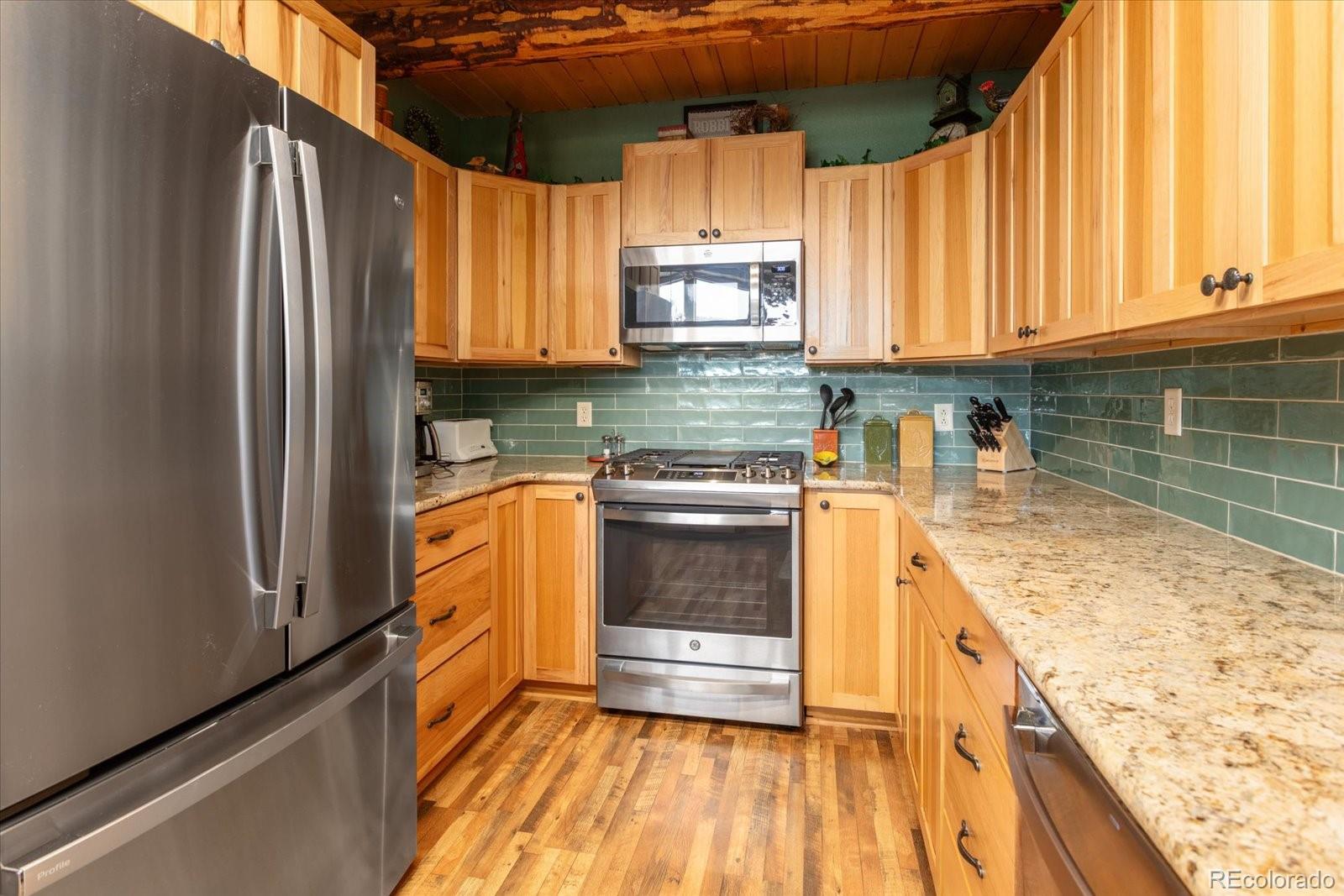 1021 Silver Lakes Road