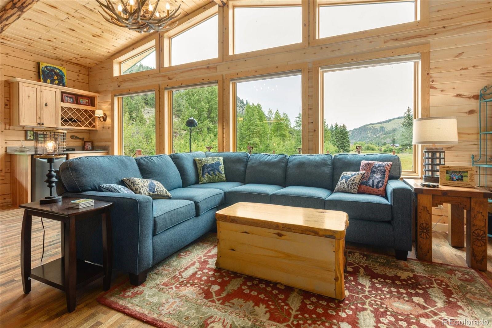 1021 Silver Lakes Road