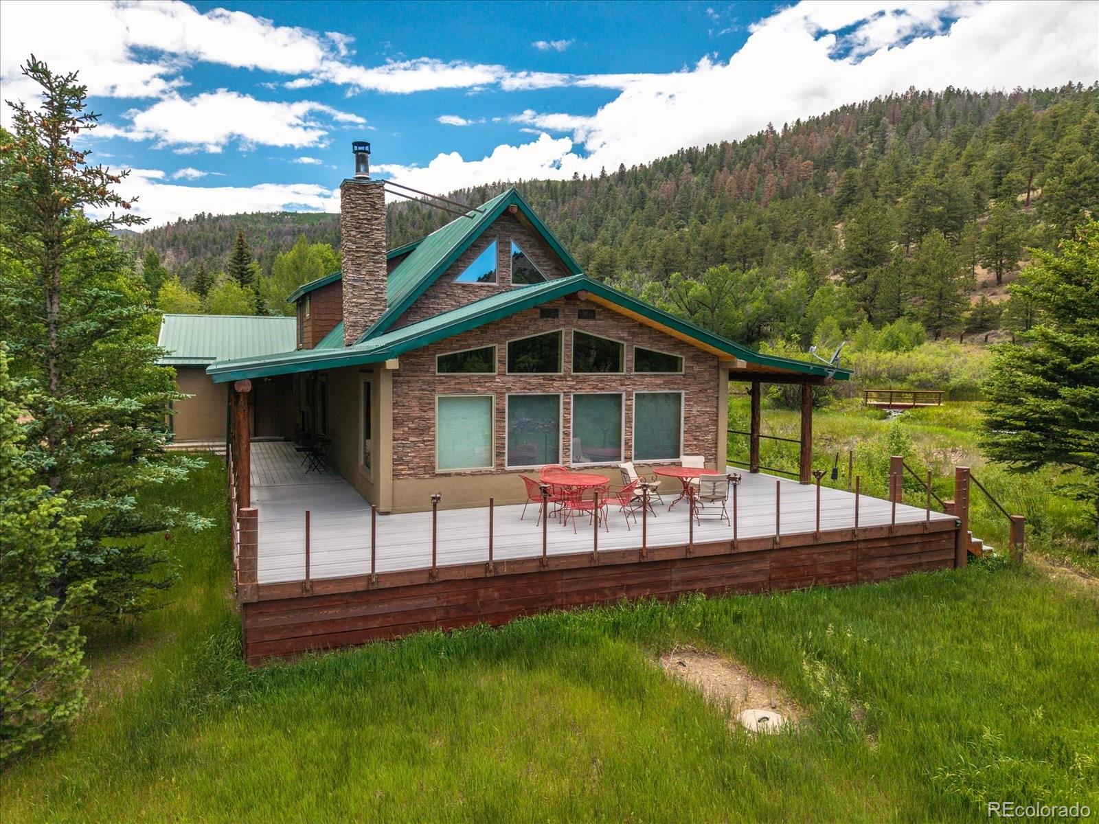 1021 Silver Lakes Road